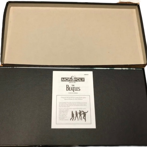 Monopoly x The Beatles Collector's Edition 2008 - EUC - Picture 5 of 6